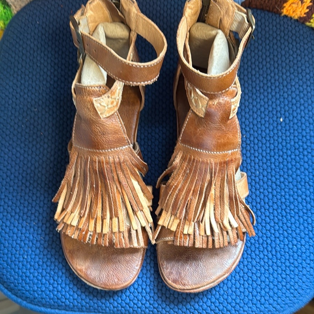 Bedstu, leather women’s sandals. Size 9.5 . Great used condition.